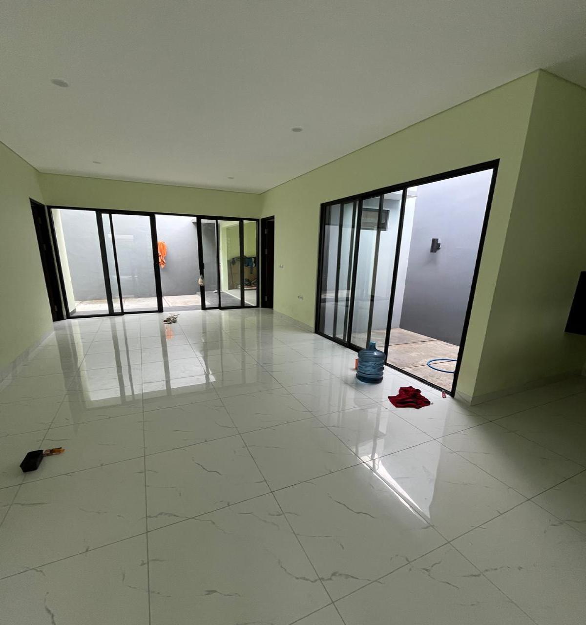 Sewa Cepat Rumah Bagus dan Siap Huni di Tawakal Jakarta Barat EF - Foto 3