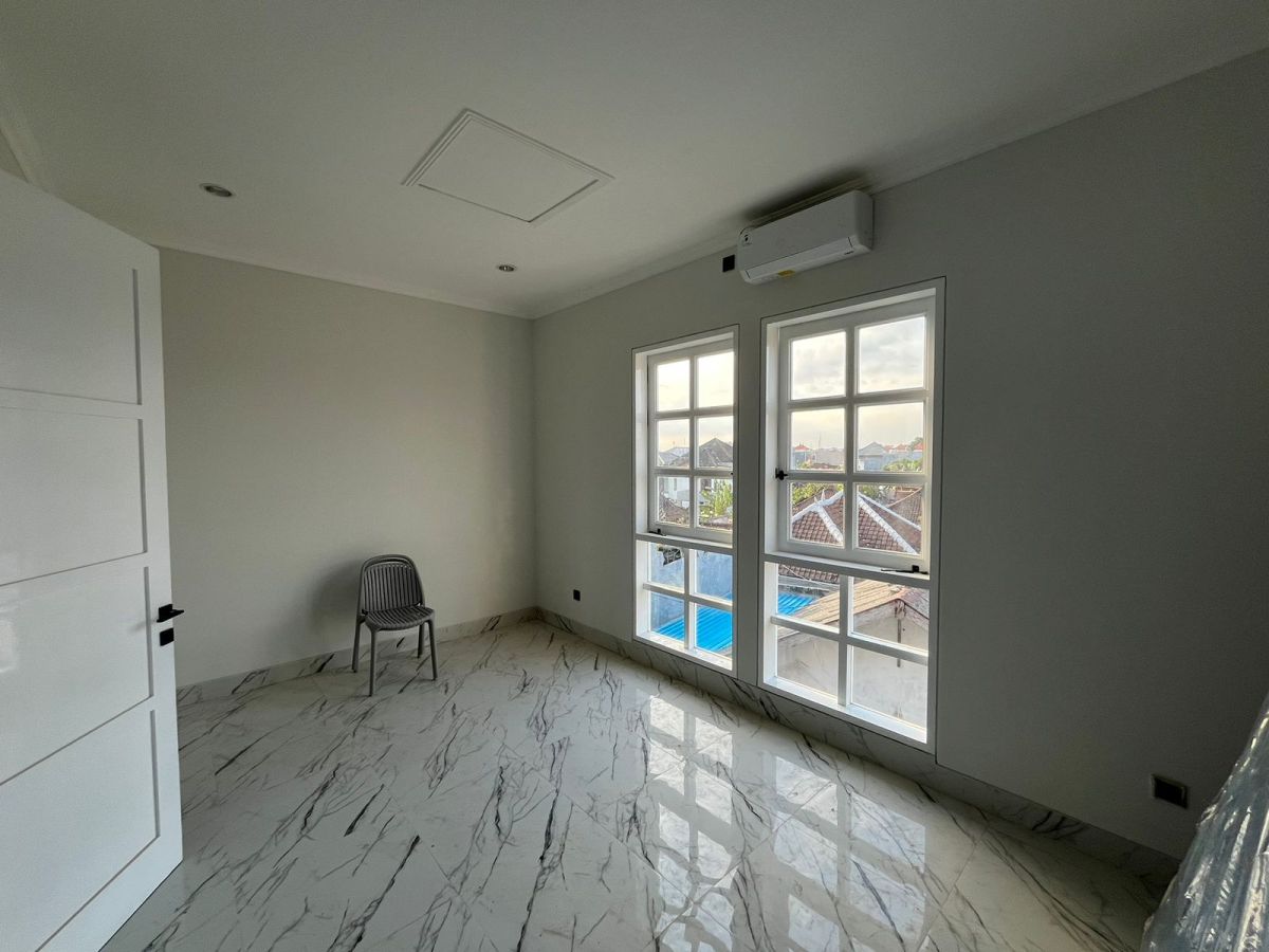 Townhouse Minimalis hanya 10 Menit Ke Pantai Seminyak - Foto 5