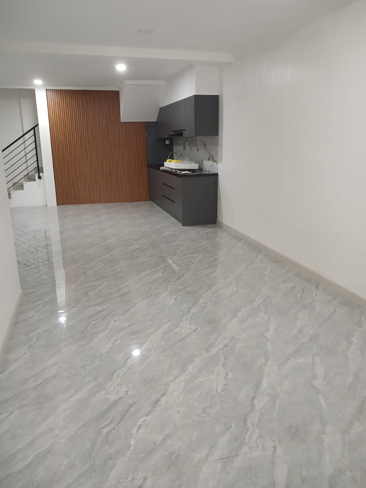 Jual Rumah Tinggal 2 Lantai di Kosambi Baru Cengkareng Jakarta Barat (GN) - Foto 2