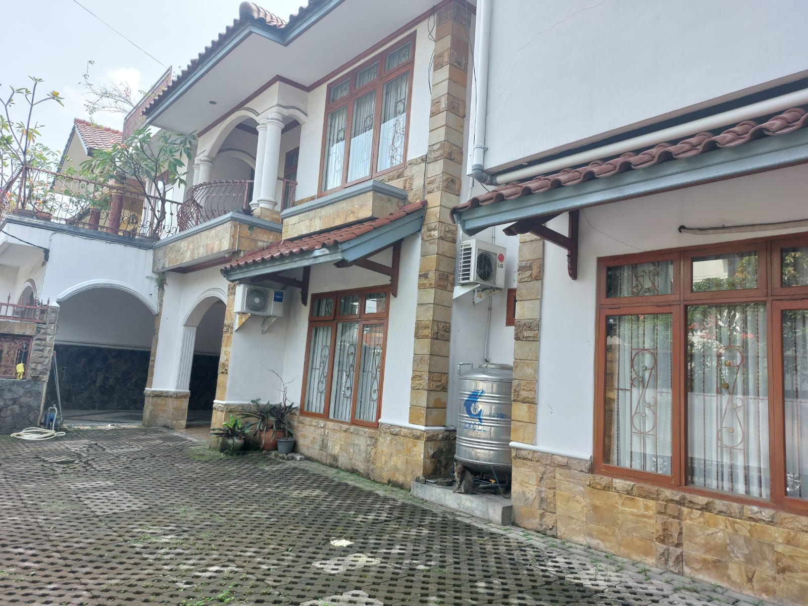 Dijual Rumah Kos 14 Kamar di Duta Pakuan Bogor – Lokasi Strategis &amp; Siap Usaha