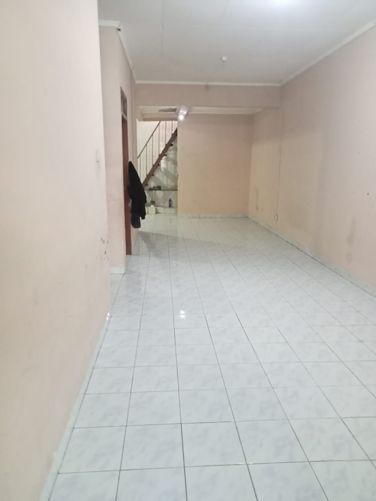 Sewa Rumah di Duren Sawit Jakarta Timur CR - Foto 2