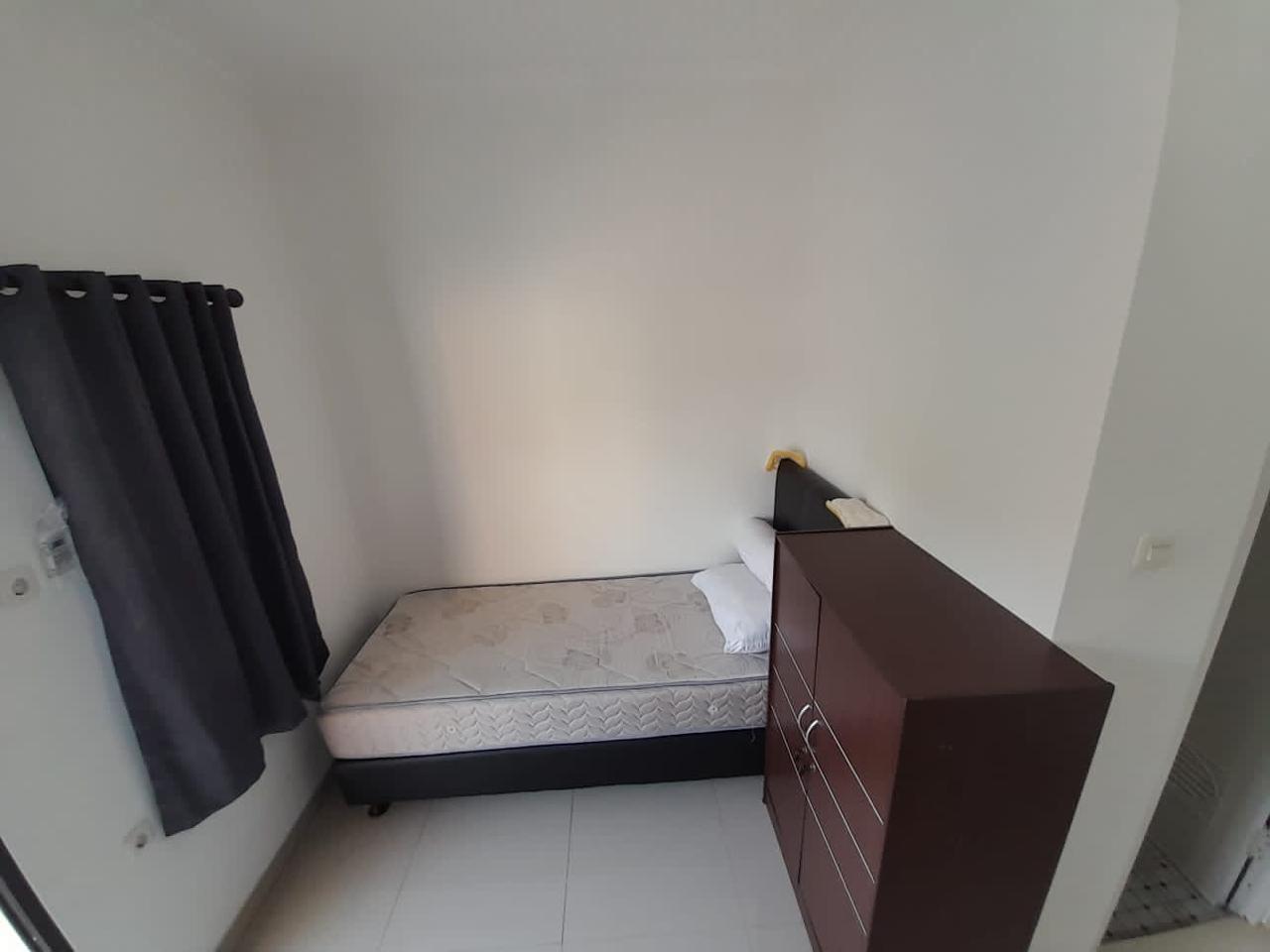 Jual Rumah dan Kos-Kosan 4 unit di Slipi Jakarta Barat (RR) - Foto 4