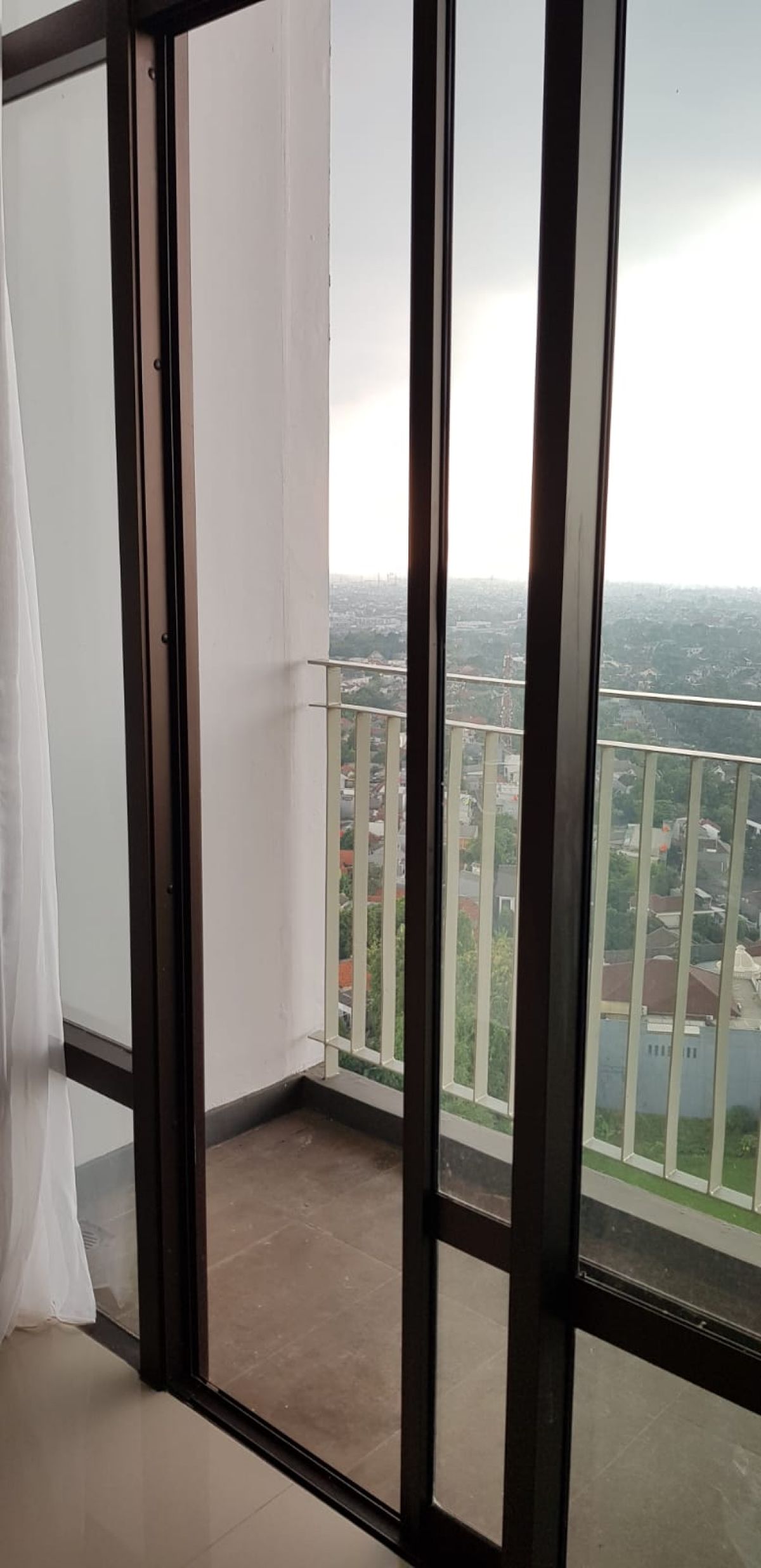 Dijual unit apartement 2BR di The Accent Bintaro Jaya Tangerang Selatan - Foto 2