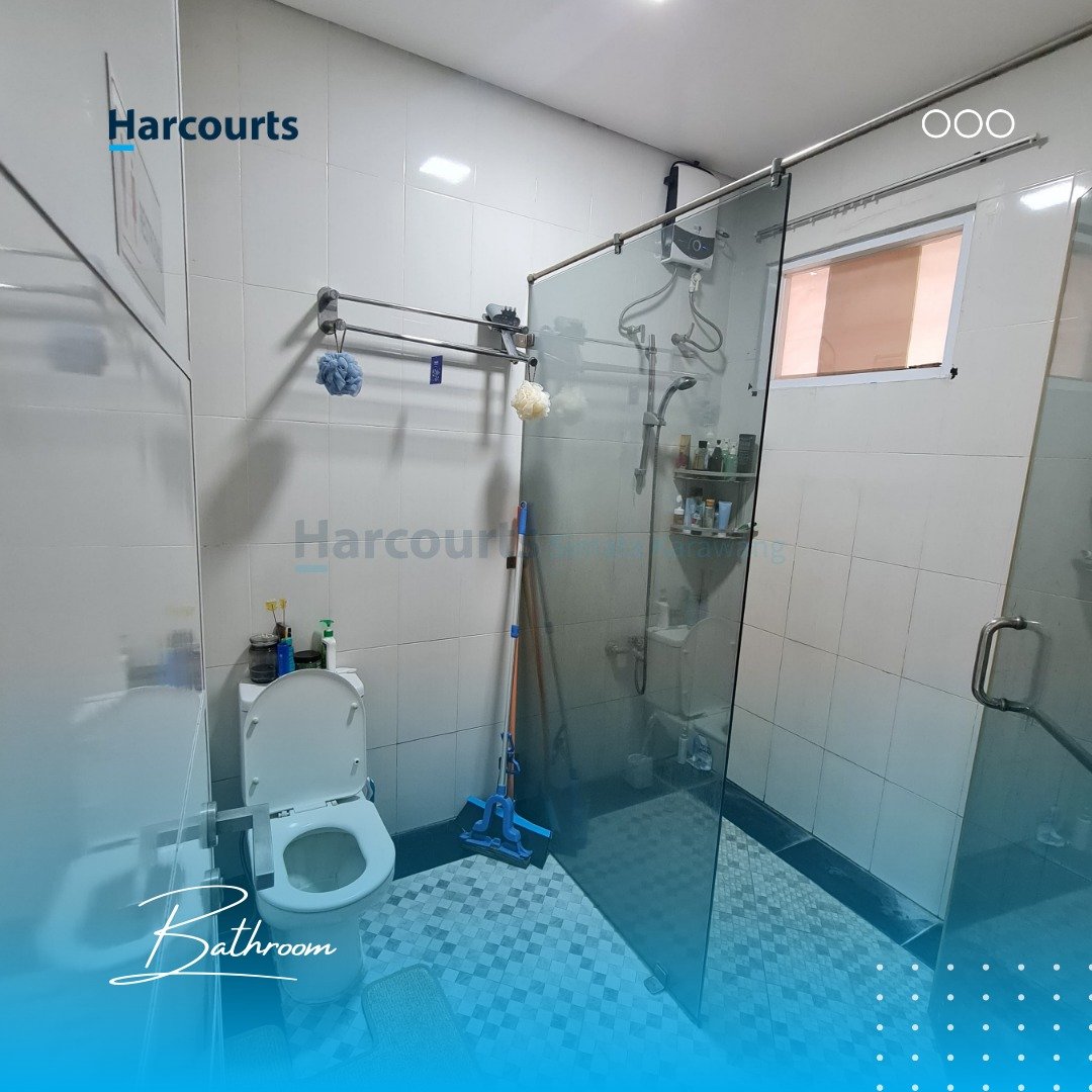 Rumah Mewah di Grand Taruma Karawang - Dekat Tol, Lingkungan Asri & Luas 400m2 - Foto 9