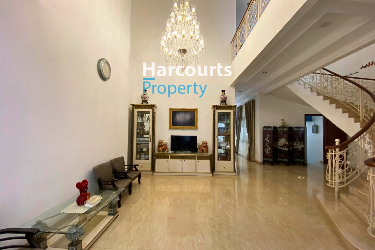 Dijual Rumah Mediterania Klasik Sangat Terawat Area Jl. Wijaya Kebayoran Baru - Foto 2