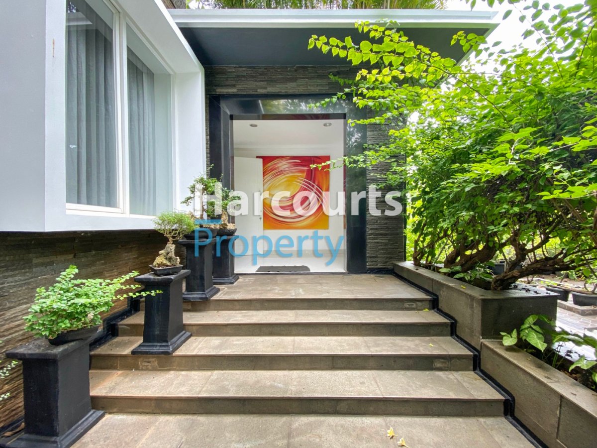 Dijual Rumah Modern Area Jl. Antene Radio Dalam Kebayoran Baru