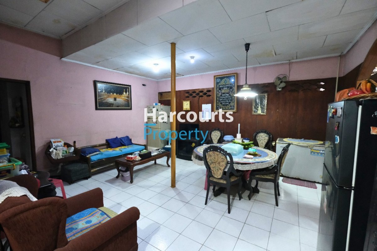 Dijual Rumah Klasik Strategis Cocok Untuk Ruang Usaha Area Jl. Pakubuwono Kebayoran Baru - Foto 7