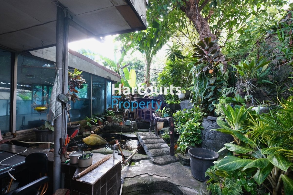 Dijual Rumah Klasik Strategis Cocok Untuk Ruang Usaha Area Jl. Pakubuwono Kebayoran Baru - Foto 9