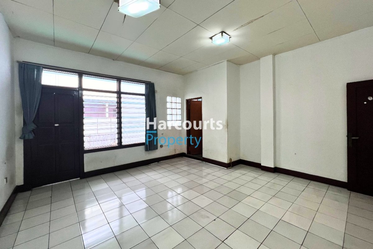 Dijual Rumah Hitung Tanah Ada Banyak Kamar Area Jl. Wijaya Kebayoran Baru - Foto 8