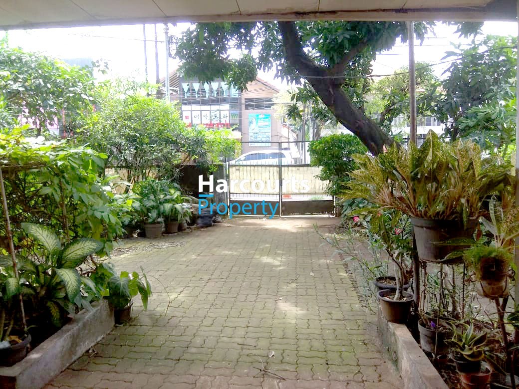 Dijual Rumah Lama Hitung Tanah Area Jl. Wolter Monginsidi Kebayoran Baru - Foto 3