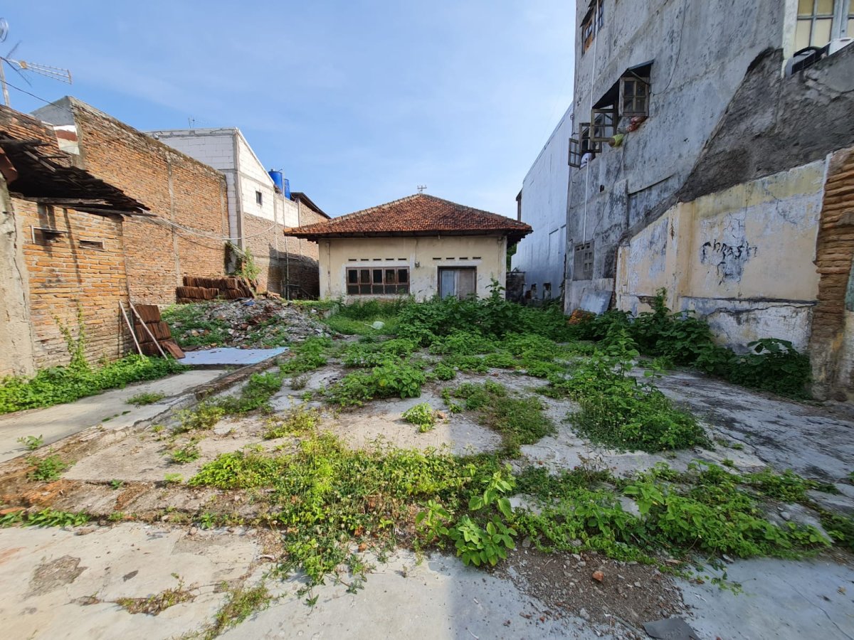 Dijual Tanah Strategis, di Jalan dr.Rajiman Laweyan Solo - Foto 2