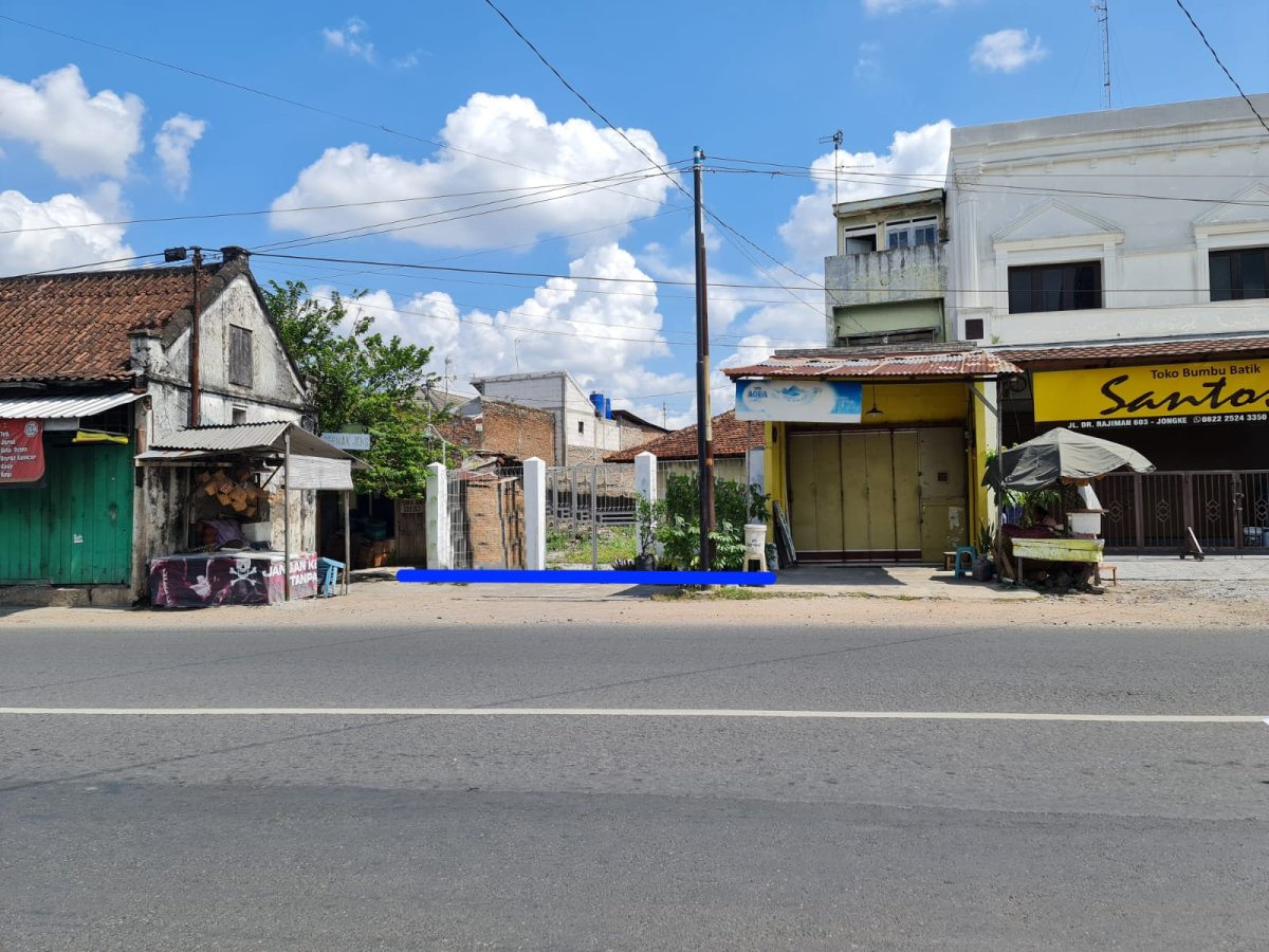 Dijual Tanah Strategis, di Jalan dr.Rajiman Laweyan Solo