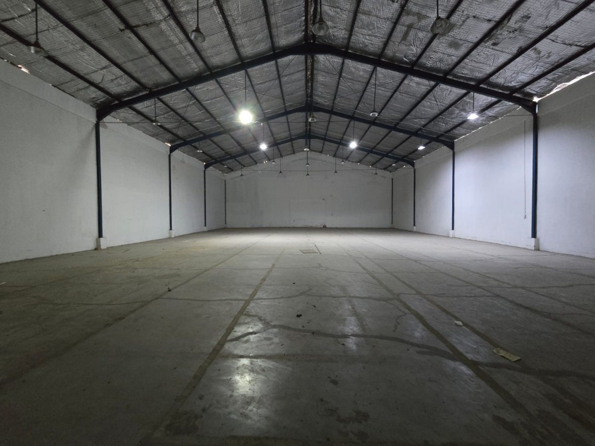 Dijual Gudang Strategi, Dekat Jalan Raya Palur Jaten Karanganyar Solo - Foto 2