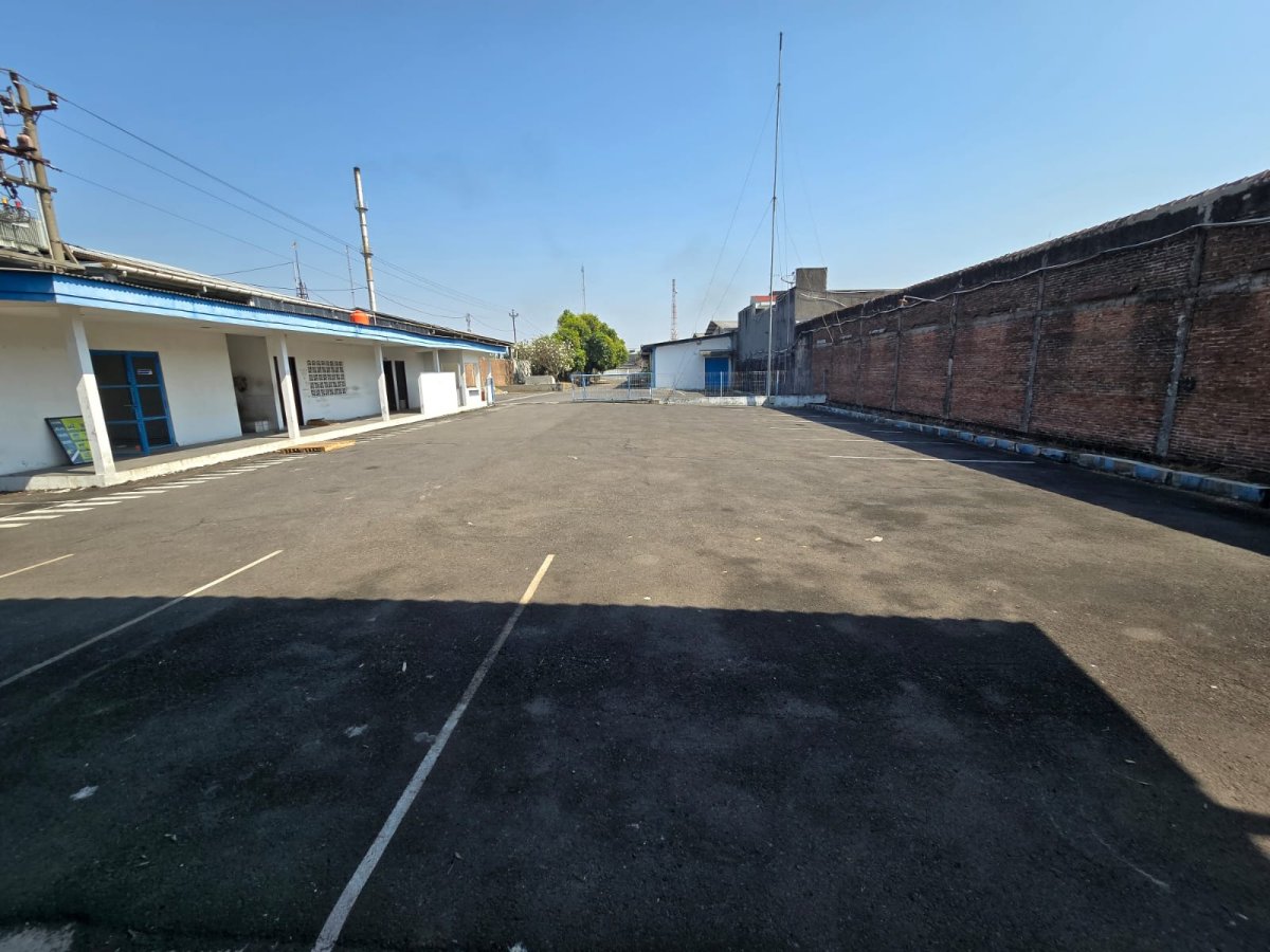 Dijual Gudang Strategi, Dekat Jalan Raya Palur Jaten Karanganyar Solo - Foto 3