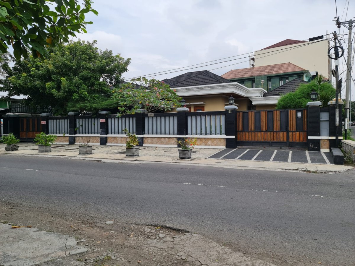 Disewakan Rumah Mewah Pusat Kota Solo, Dekat Mall Paragon Dan Slamet Riyadi Solo - Foto 2