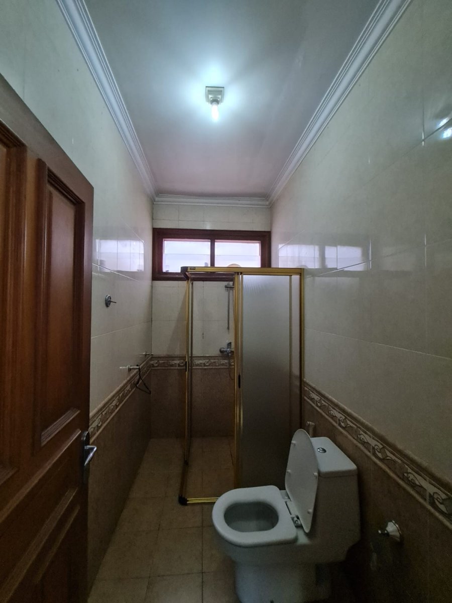 Disewakan Rumah Mewah Pusat Kota Solo, Dekat Mall Paragon Dan Slamet Riyadi Solo - Foto 4