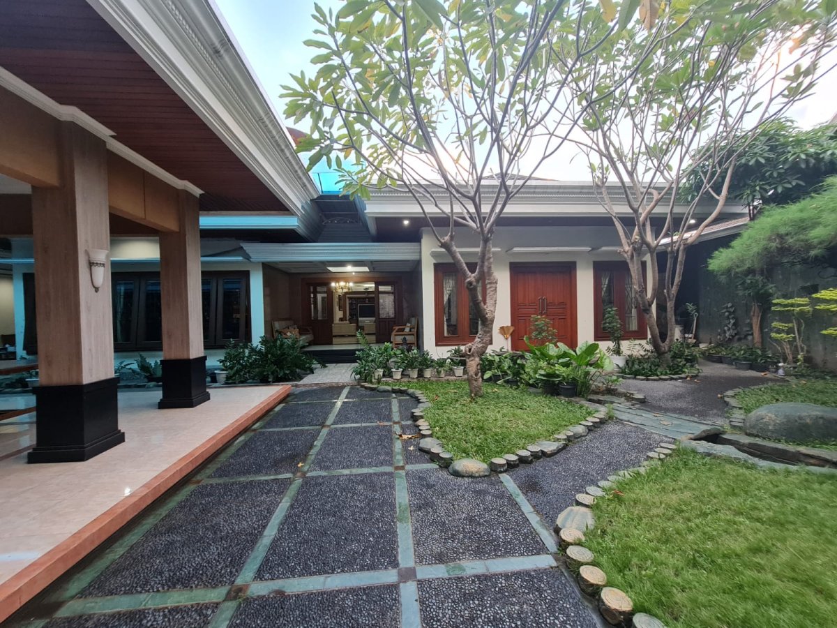 Disewakan Rumah Mewah Pusat Kota Solo, Dekat Mall Paragon Dan Slamet Riyadi Solo - Foto 6