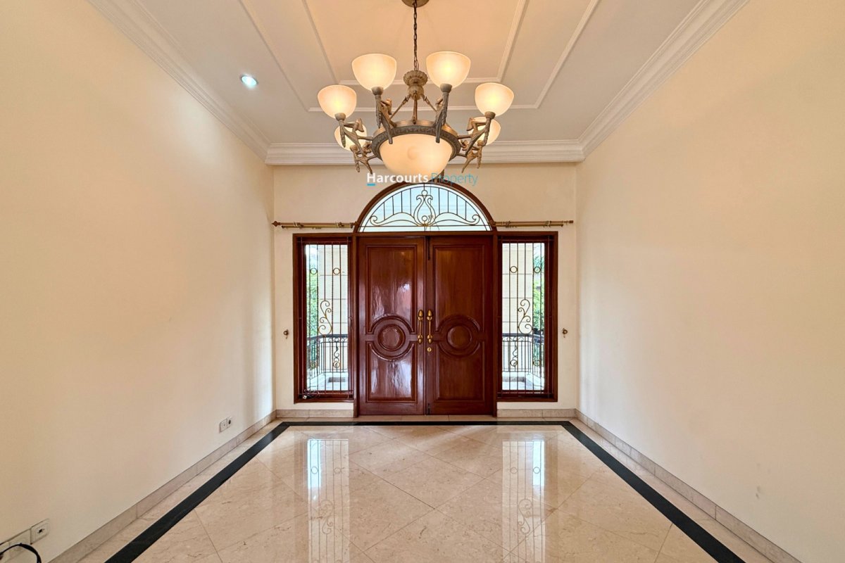 Dijual Rumah Mediterania Klasik Sangat Bagus dan Terawat di Pondok Indah - Foto 9