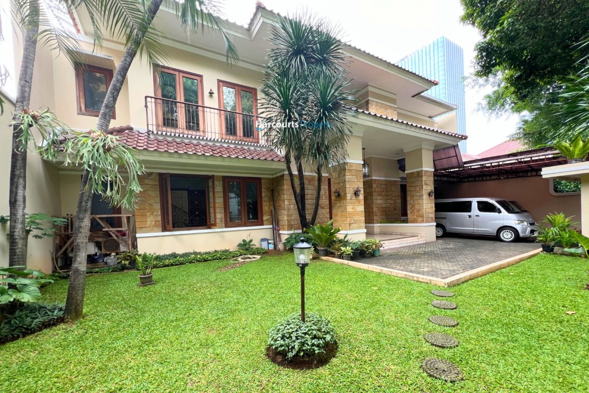 Dijual Rumah Strategis dan Bikin Nyaman Area Jl. Wijaya Kebayoran Baru