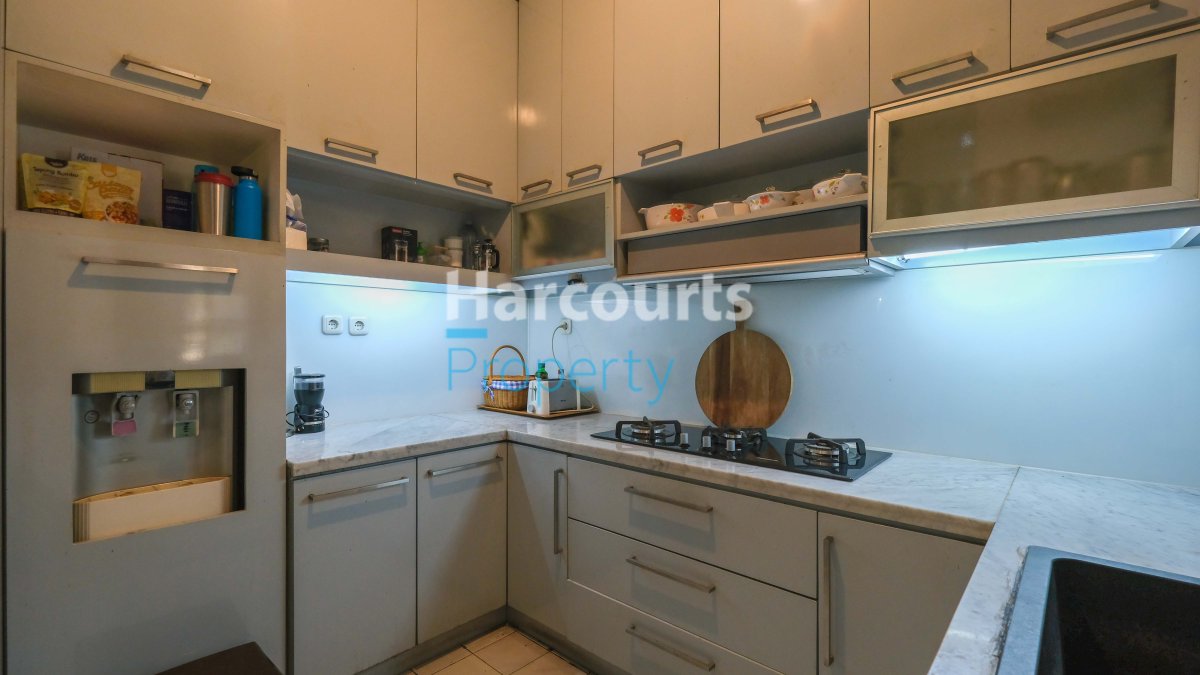 Dijual Rumah Lama Strategis di Area Elit Jl. Tulodong Bawah Lama Kebayoran Baru - Foto 9