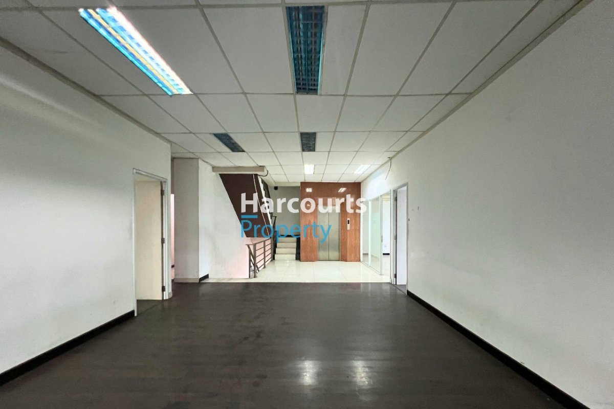 Dijual Rumah Modern Art Area Jl. Hang Tuah Kebayoran Baru - Foto 8