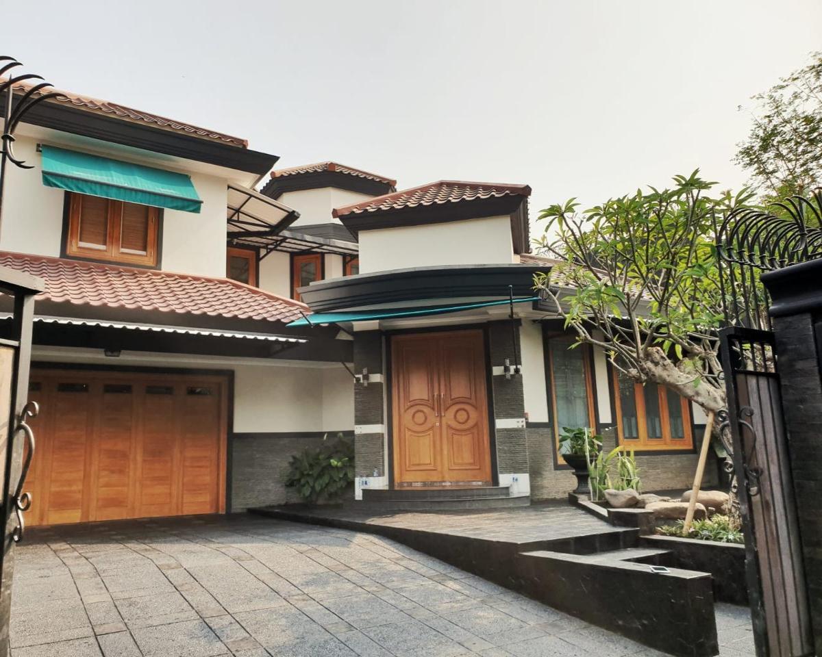 Dijual Rumah Lokasi Di Jl. Kayu Putih Selatan - Foto 5