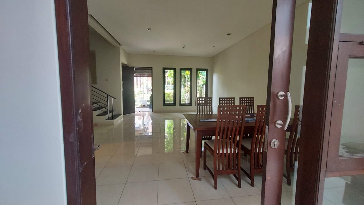 Disewakan Rumah Hunian Idaman di Bukit Bogor Raya – Lingkungan Elit & Sejuk - Foto 3