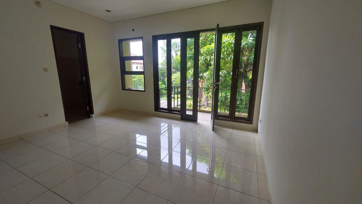 Disewakan Rumah Hunian Idaman di Bukit Bogor Raya – Lingkungan Elit & Sejuk - Foto 14