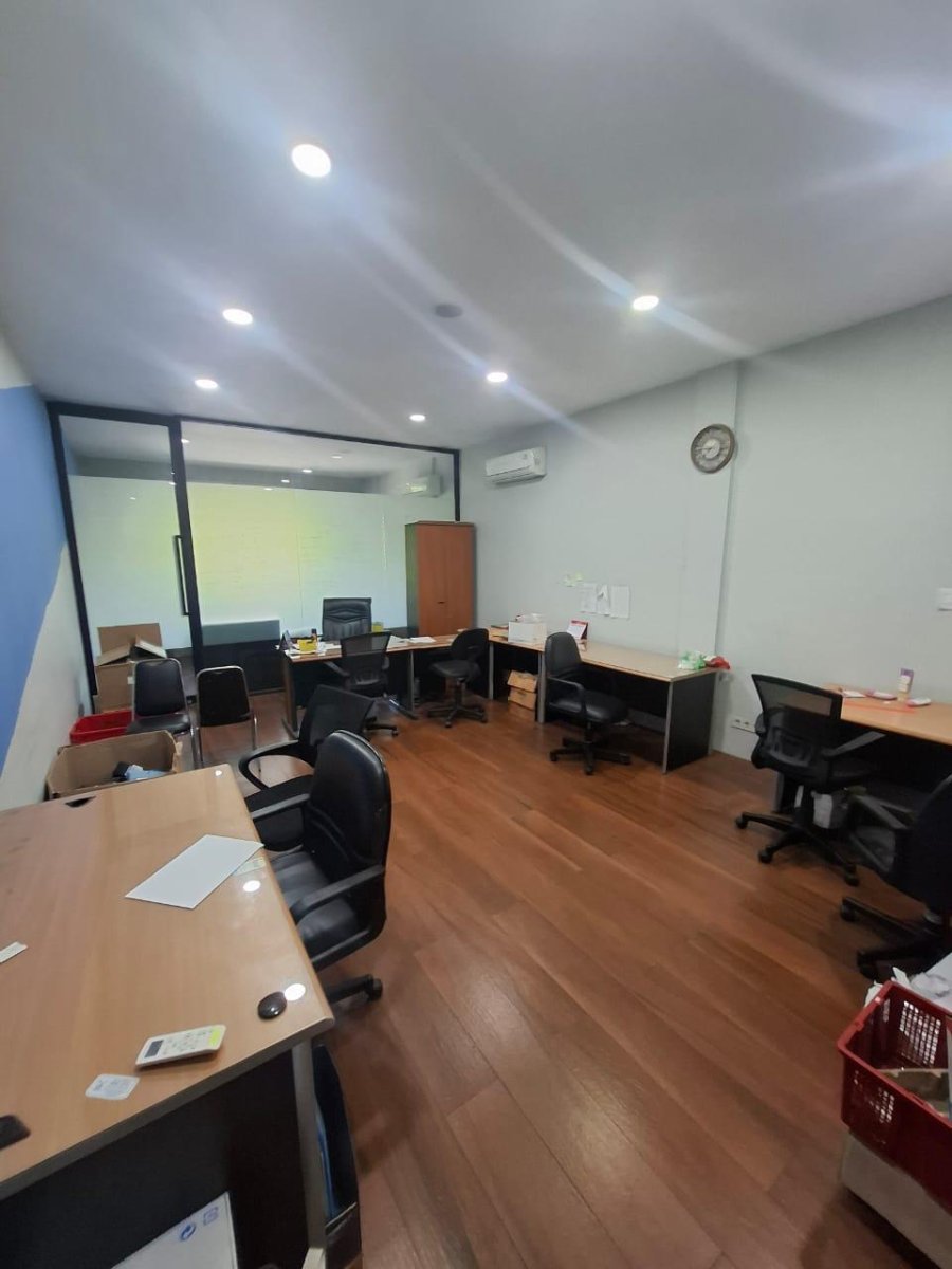 Disewakan Ruko 2 Gandeng Di Boulevard Raya, Kelapa Gading - Foto 13