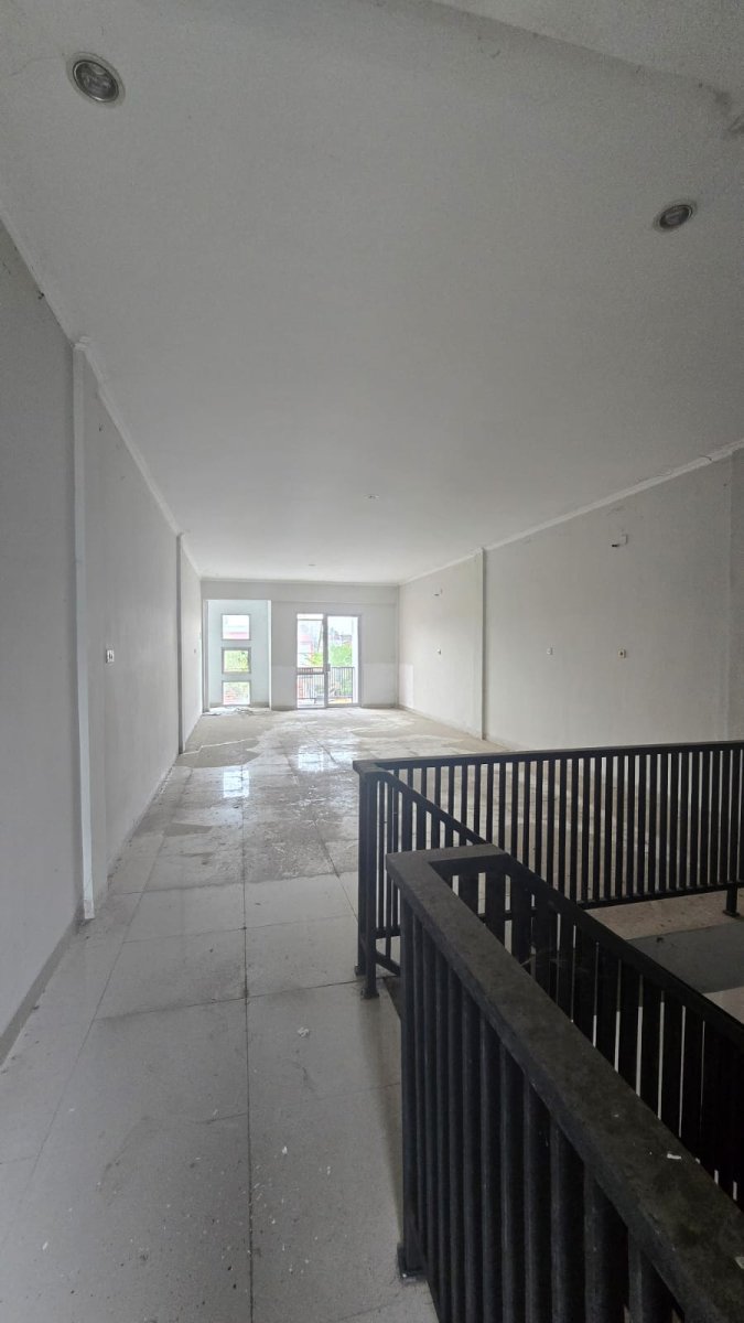 Dijual Ruko Super Strategis di Kawasan Pertokoan Nganjuk, Jawa Timur - Foto 6