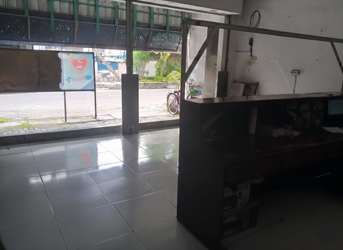 Dijual Rumah Hook 2 Lantai di Perumahan Favorit Dekat Mall The Park, Solo Baru - Foto 3