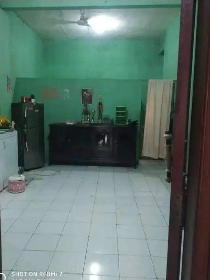 Best Deal! Rumah di Condet Raya - Foto 4