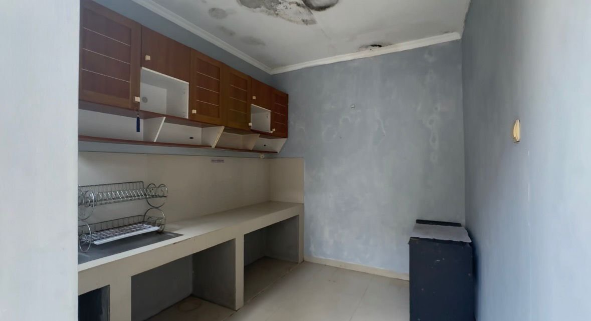 Disewakan rumah 1 lantai di sektor 5 Bintaro Jaya Tangerang Selatan - Foto 4