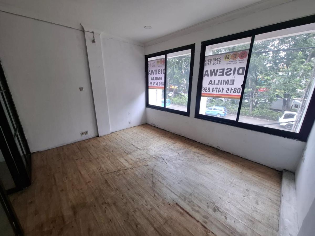 Disewakan Ruko Boulevard Raya, Kelapa Gading - Foto 10