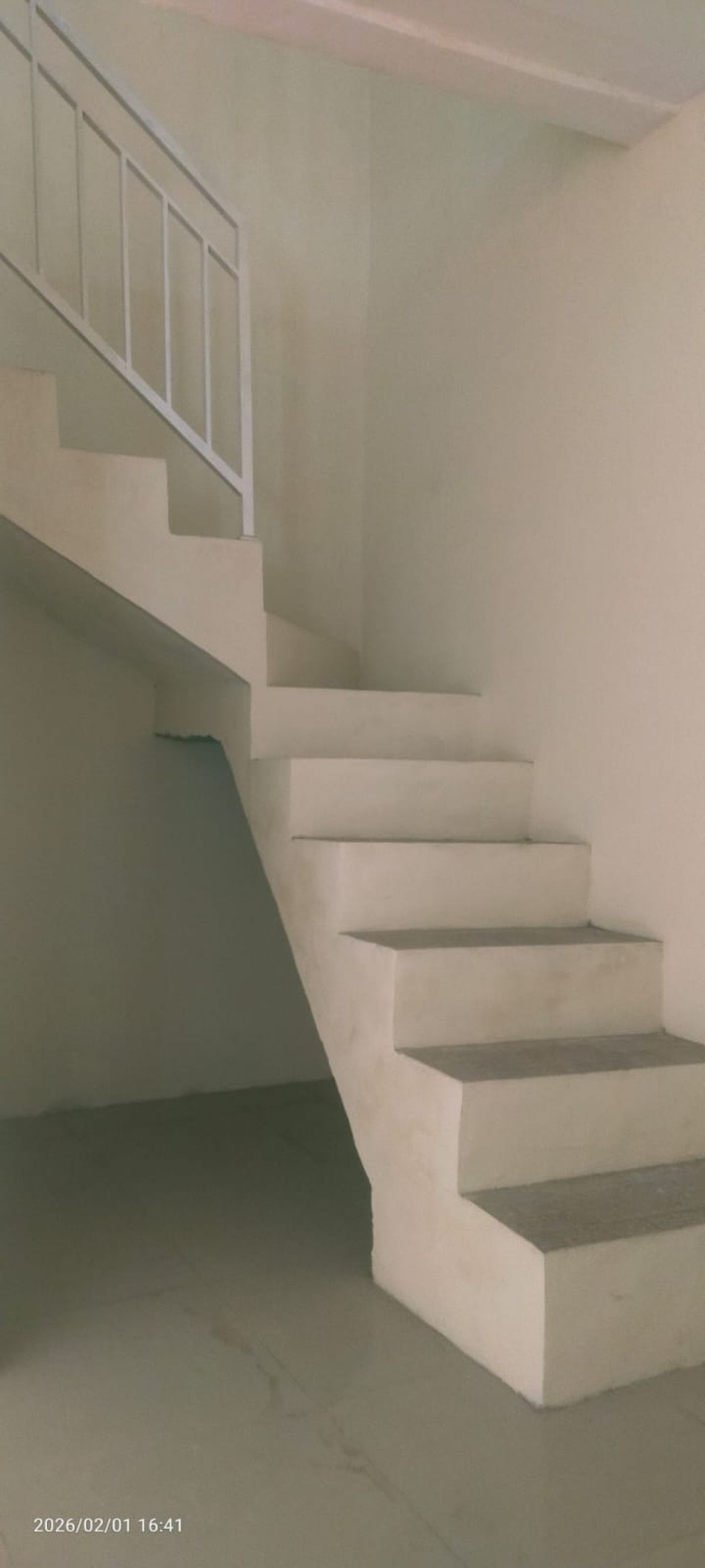 Rumah Mewah 2 Lantai, Kokoh dan Nyaman, Luas Tanah 72 m2 sukadami, Cikarang Selatan Area Kawasan Hyundai - Foto 3