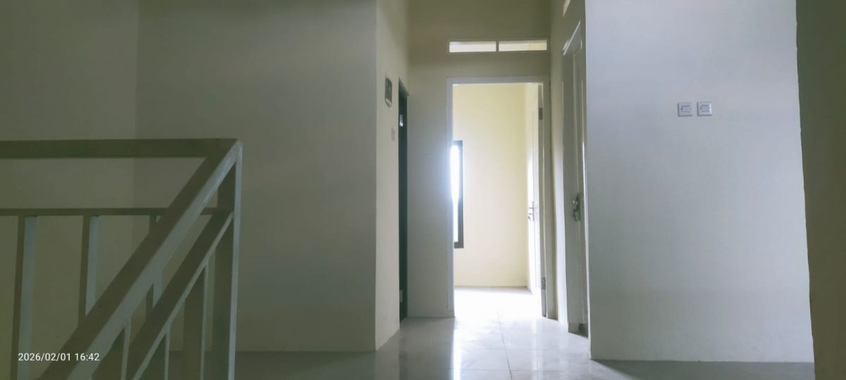 Rumah Mewah 2 Lantai, Kokoh dan Nyaman, Luas Tanah 72 m2 sukadami, Cikarang Selatan Area Kawasan Hyundai - Foto 4