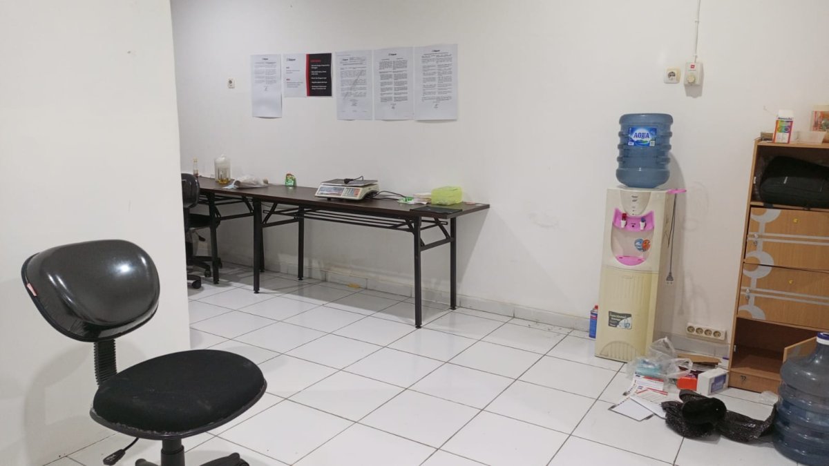 Dijual Ruko 2 Lantai Siap Pakai, Lokasi Sangat Strategis di Gajahan - Solo - Foto 5