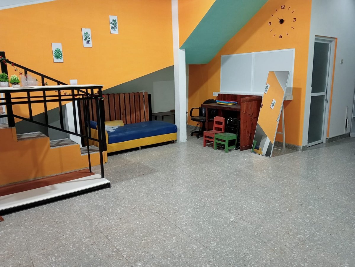 Dijual Ruko 2 Lantai Siap Pakai, Lokasi di Danusuman - Serengan, Solo - Foto 3