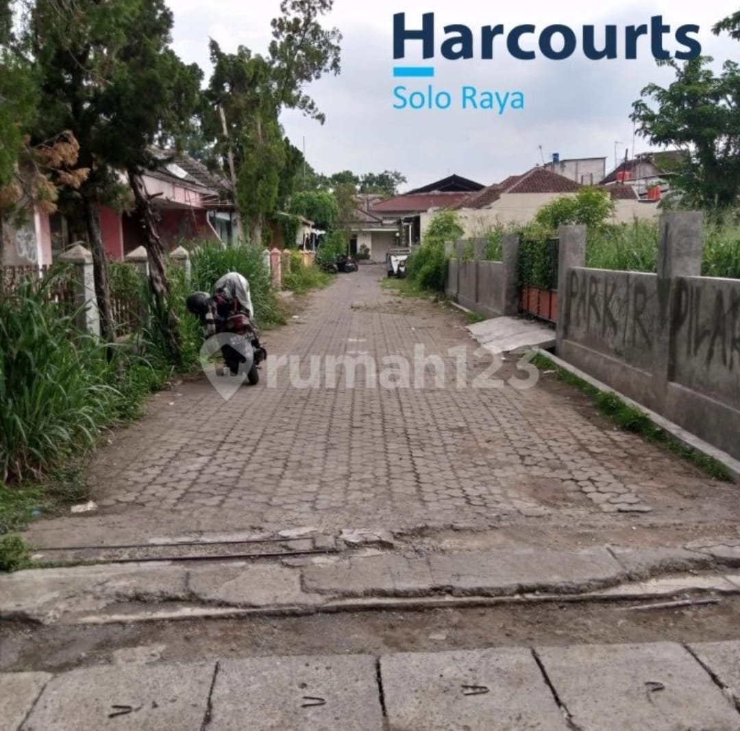 Dijual Dua Tanah Kavling Jejer (Bagian Depan), Dekat RSUD Bung Karno Solo