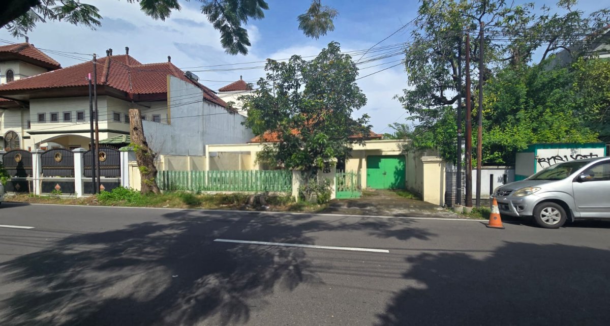 Dijual Rumah Lama Strategis Hitung Tanah Di Manahan Banjarsari Solo - Foto 3