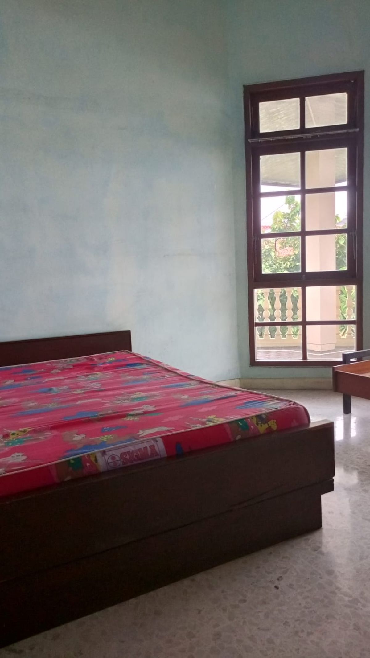 Dijual Rumah Full Furnished Vintage 2 Lantai, Lokasi di Fajar Indah - Jajar - Solo - Foto 5