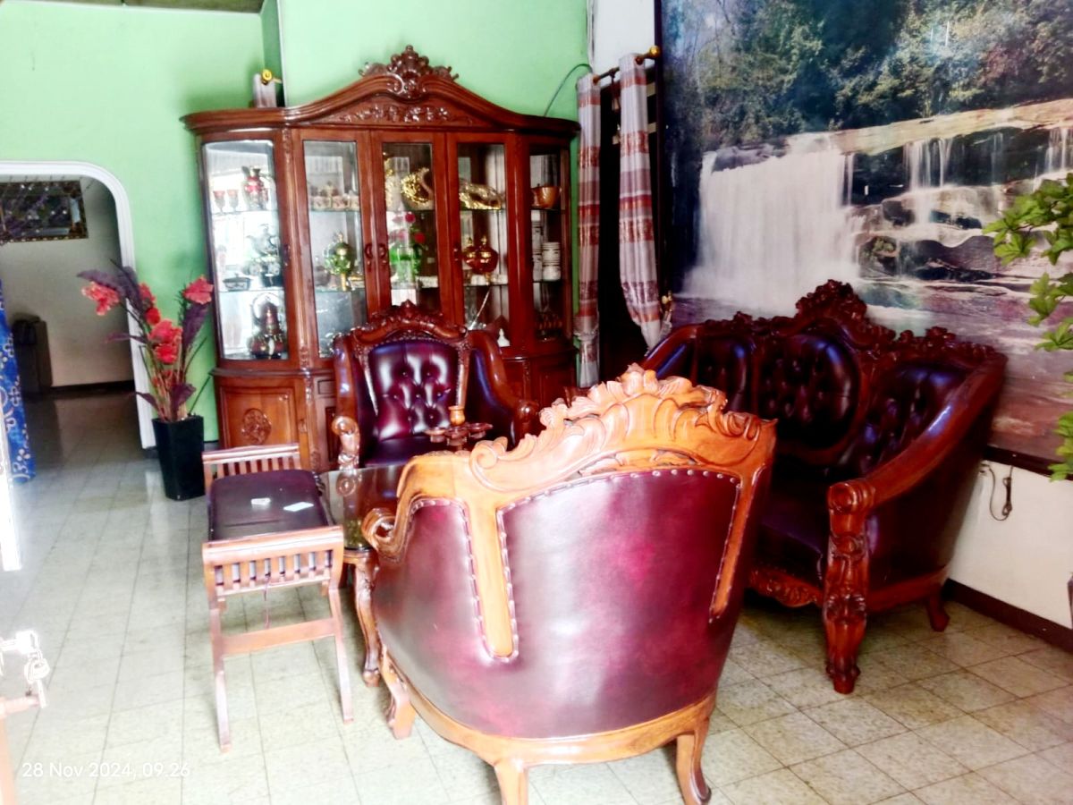 RUMAH 2 LT. FULLY FURNISHED, CARPORT 3 MOBIL, CONDET, JAKARTA - Foto 3