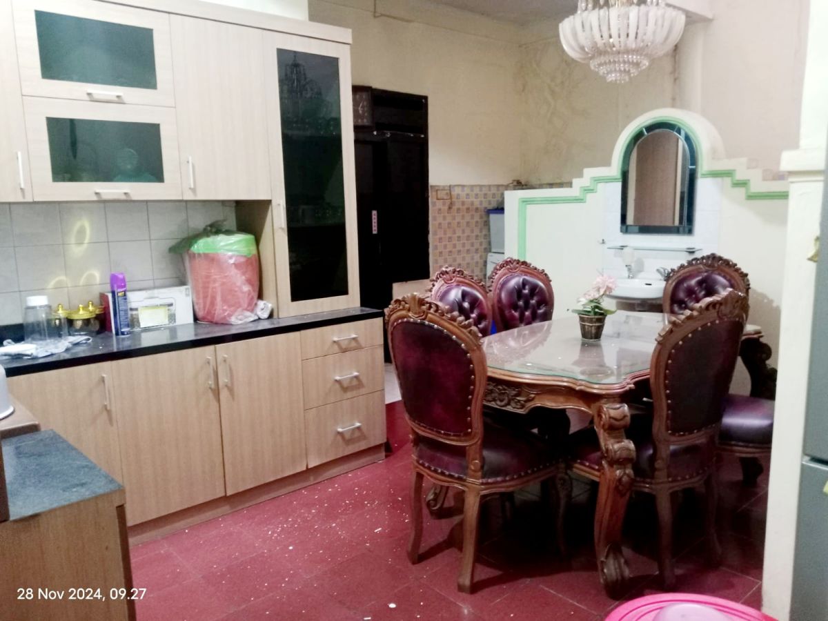 RUMAH 2 LT. FULLY FURNISHED, CARPORT 3 MOBIL, CONDET, JAKARTA - Foto 4