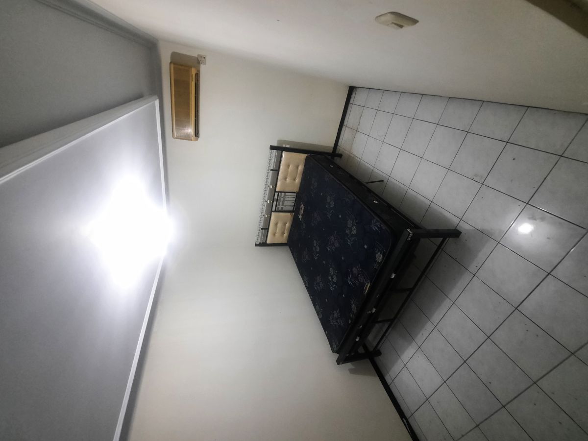 RUMAH 2 LT. FULLY FURNISHED, CARPORT 3 MOBIL, CONDET, JAKARTA - Foto 10