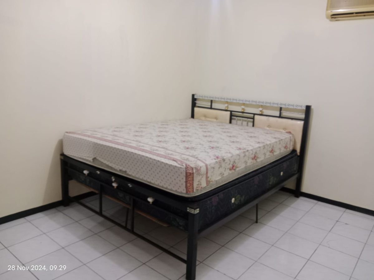 RUMAH 2 LT. FULLY FURNISHED, CARPORT 3 MOBIL, CONDET, JAKARTA - Foto 12