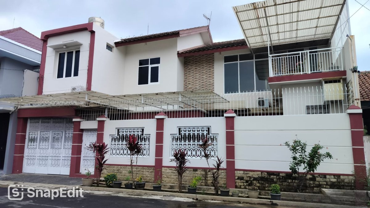 Disewakan Rumah Bagus & Bersih Siap Huni di Solo Baru, Kondisi Habis Renov & Cat Baru