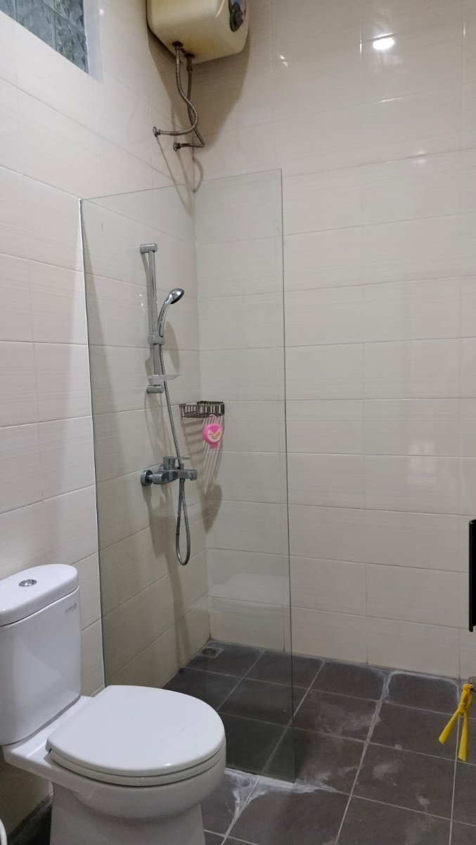 Disewakan Rumah Bagus & Bersih Siap Huni di Solo Baru, Kondisi Habis Renov & Cat Baru - Foto 4