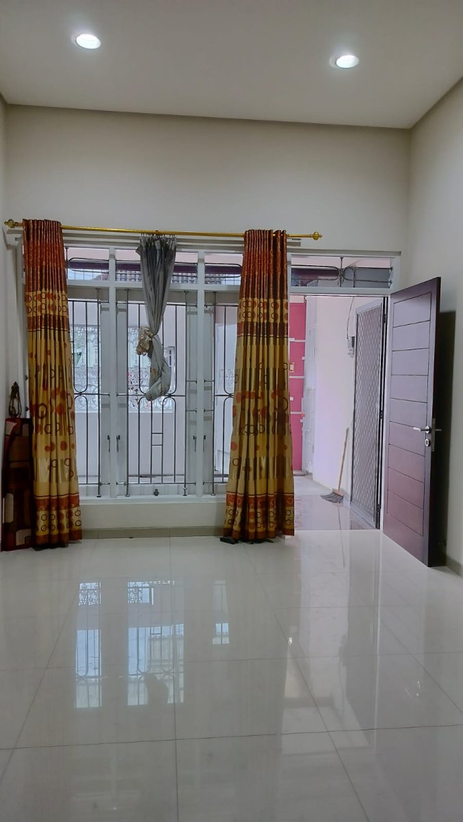 Disewakan Rumah Bagus & Bersih Siap Huni di Solo Baru, Kondisi Habis Renov & Cat Baru - Foto 8