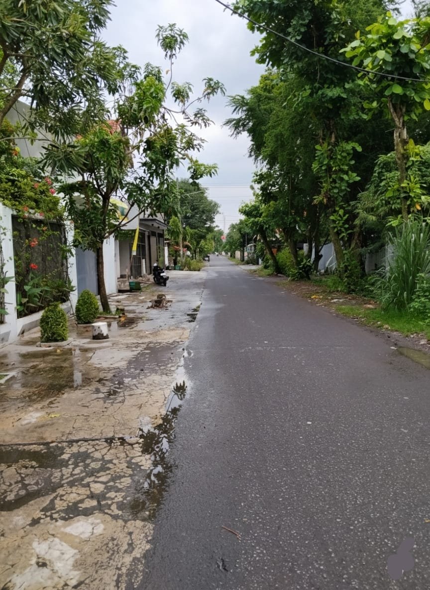Disewakan Tanah Luas Strategis di Banjarsari, Solo - Foto 2