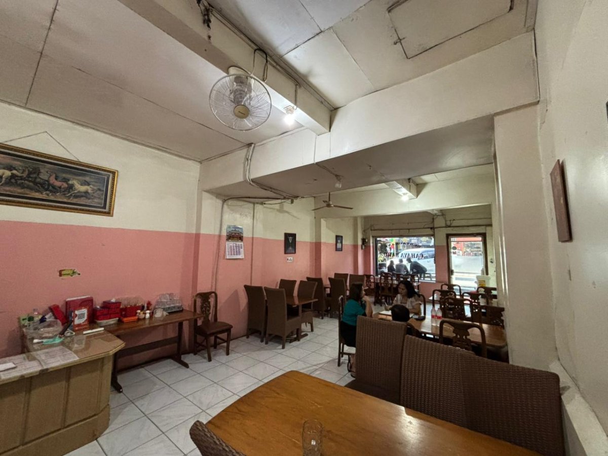 Ruko Strategis di Tuparev Karawang - Lokasi Ramai di Pusat Kota, Cocok untuk Usaha - Foto 3